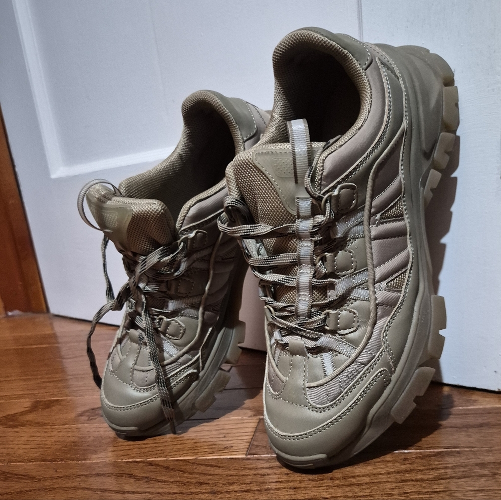 Zara Taupe  Sneakers